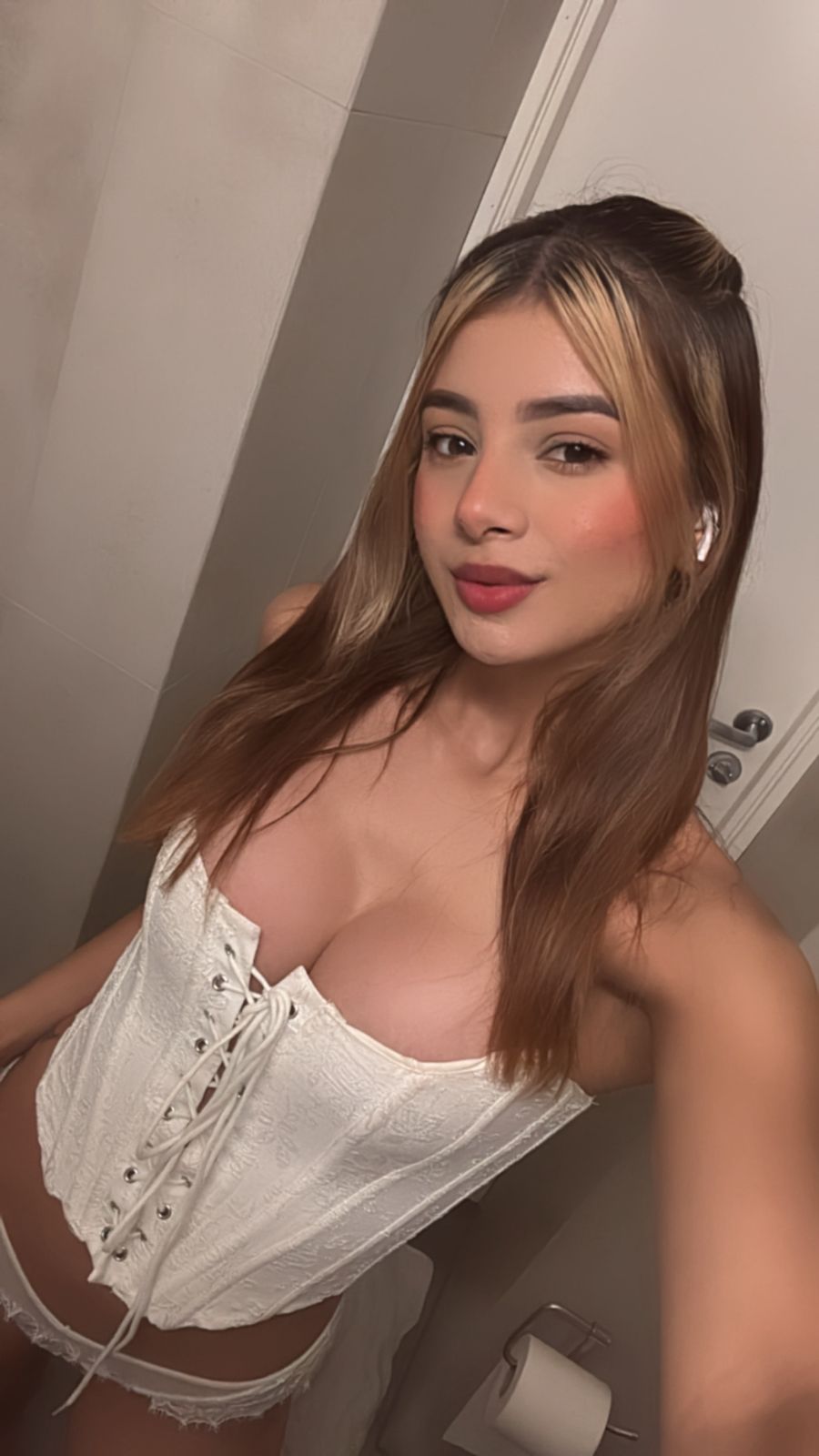 Alejandra - Pleasure In Aruba Escorts