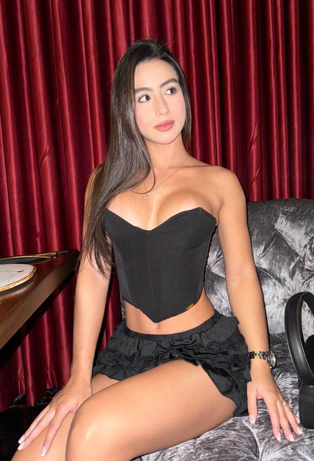 Melisa-Pleasure-in-Aruba-Escorts